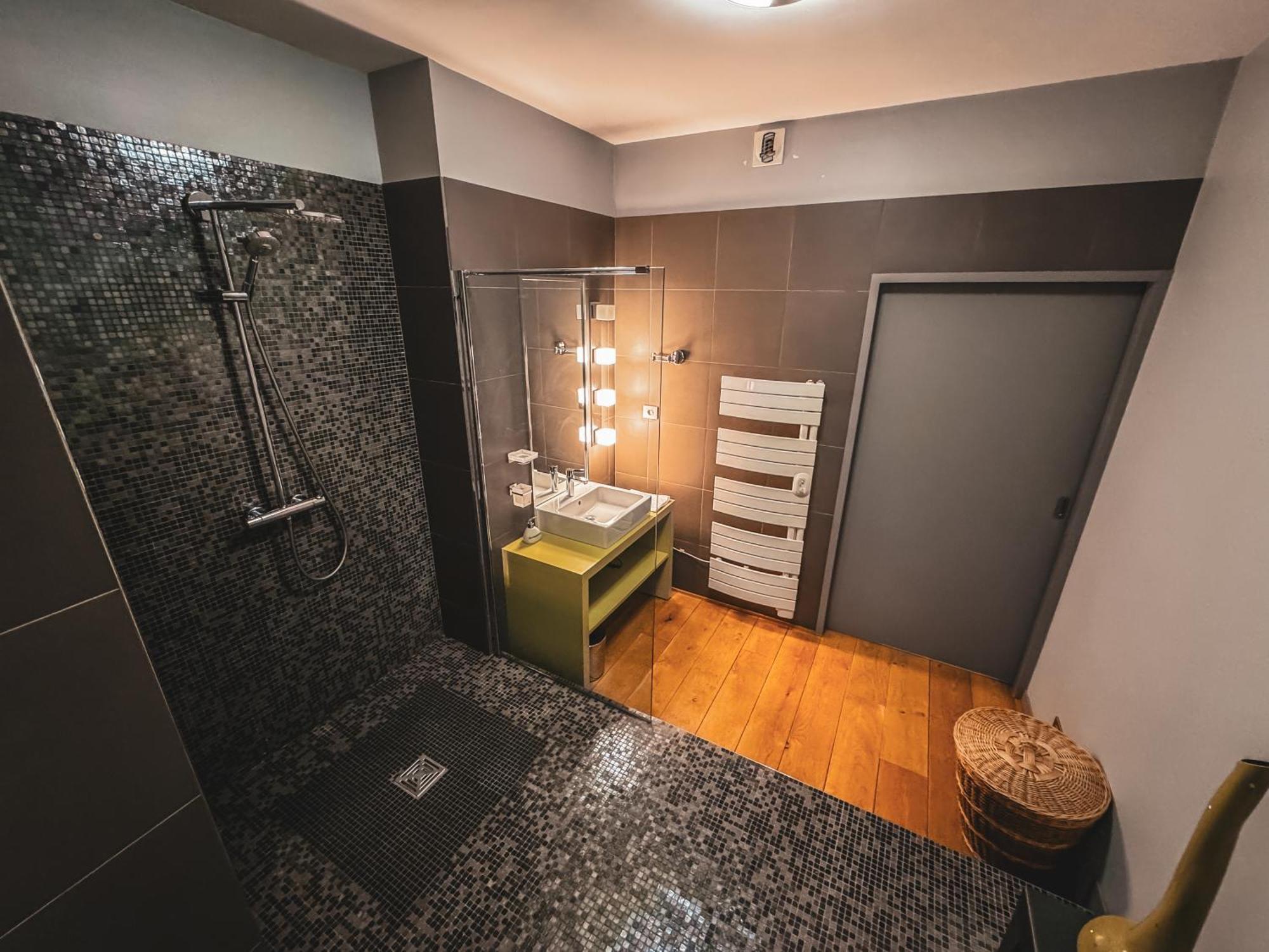 La Villa Fleury - Apparthotel De Standing - La Rubis Brillance Et Douceur ลิมอจส์ ภายนอก รูปภาพ
